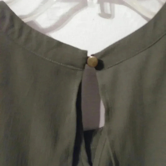 Takara Green Tank Top - Picture 2 of 7